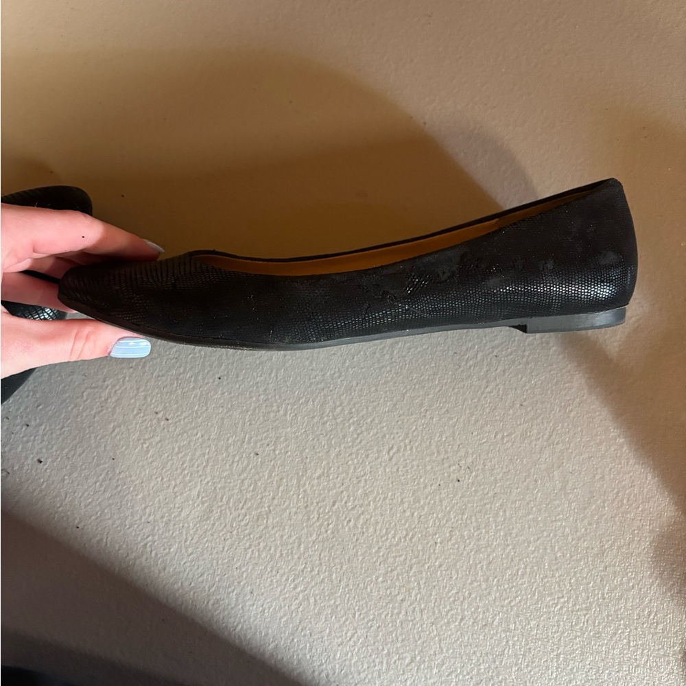 Ann Taylor Black Textured Leather Flats - Picture 4 of 5